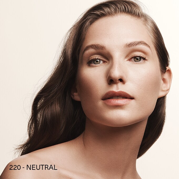 The Soft Fluid Long Wear Foundation Broad Spectrum SPF 20